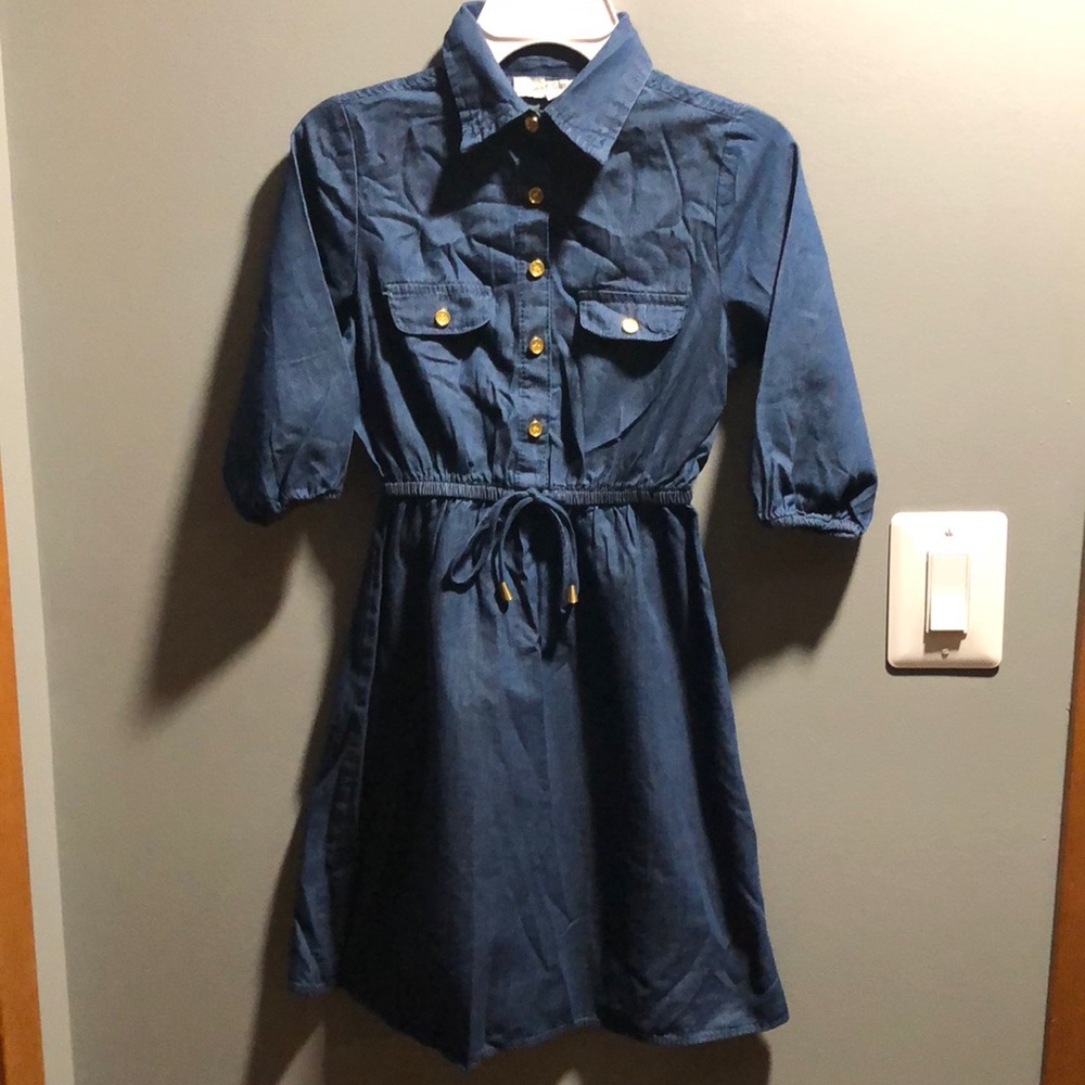 BRAND NEW GIRLS DRESS SIZE 10! NWOT! NEVER WORN! SMOKE FREE HOME!